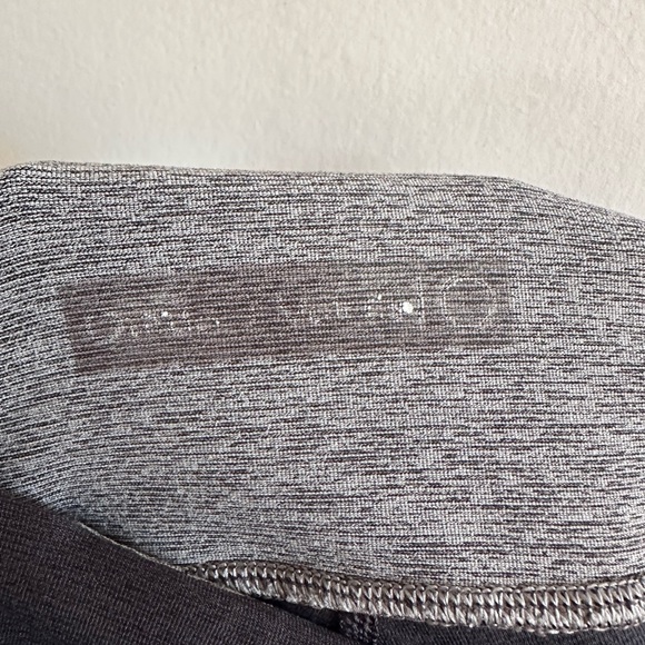 Outdoor Voices Navy/Gray Colorblock Athletic Running Yoga Leggings size Large - Picture 6 of 7